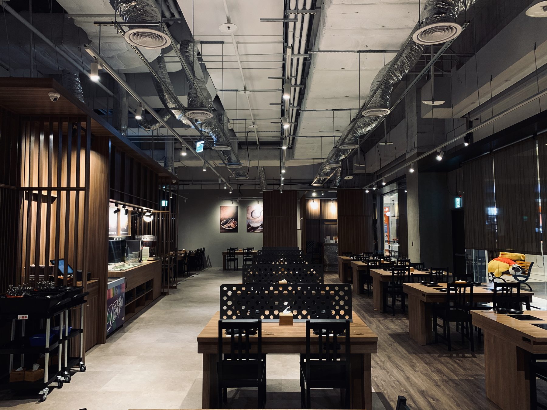 上水樸石 日月光店 空間照片 2